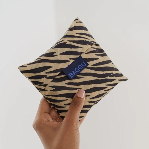 NWOT Standard Baggu - Tiger Stripe - Picture 4 of 7